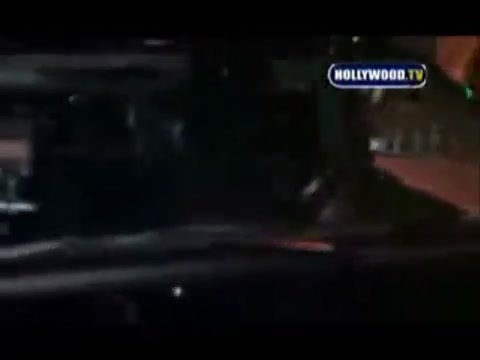 Avril Lavigne - Paparazzi (Various Footage Part 1) 1108 - 27 - years - of - Avril - oo3