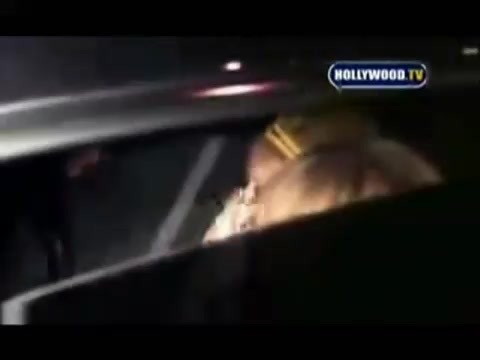 Avril Lavigne - Paparazzi (Various Footage Part 1) 1586 - 27 - years - of - Avril - oo4