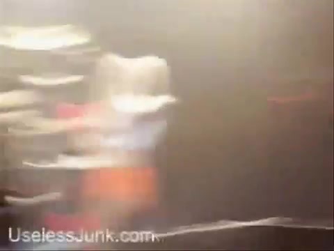 Avril Lavigne - Paparazzi (Various Footage Part 1) 2550