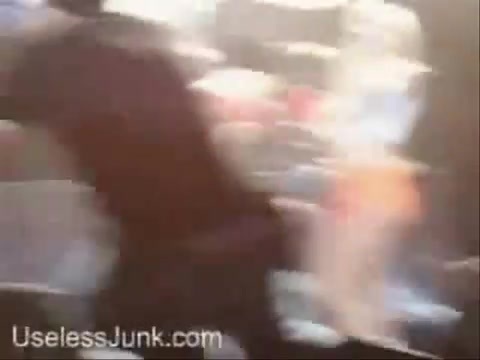 Avril Lavigne - Paparazzi (Various Footage Part 1) 2554