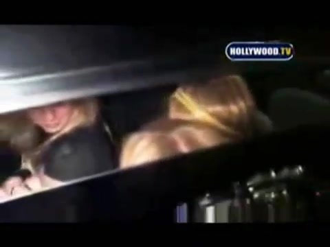 Avril Lavigne - Paparazzi (Various Footage Part 1) 1633