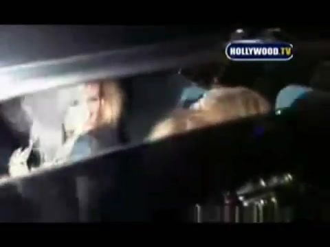 Avril Lavigne - Paparazzi (Various Footage Part 1) 1640