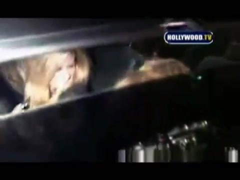 Avril Lavigne - Paparazzi (Various Footage Part 1) 1641