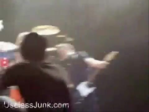 Avril Lavigne - Paparazzi (Various Footage Part 1) 2603