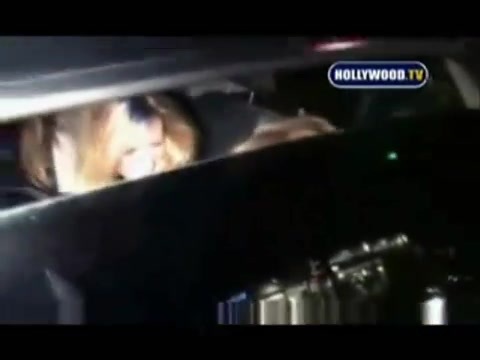 Avril Lavigne - Paparazzi (Various Footage Part 1) 1647