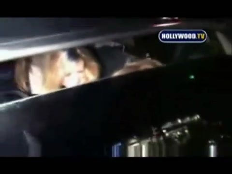 Avril Lavigne - Paparazzi (Various Footage Part 1) 1648
