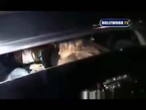 Avril Lavigne - Paparazzi (Various Footage Part 1) 1658