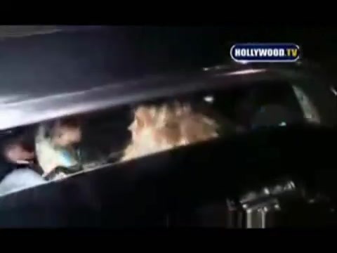 Avril Lavigne - Paparazzi (Various Footage Part 1) 1664