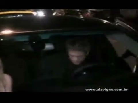 Avril Lavigne - Paparazzi (Various Footage Part 1) 2156 - 27 - years - of - Avril - oo5