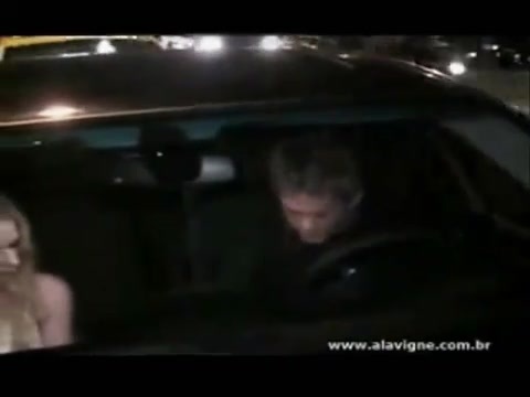 Avril Lavigne - Paparazzi (Various Footage Part 1) 2167