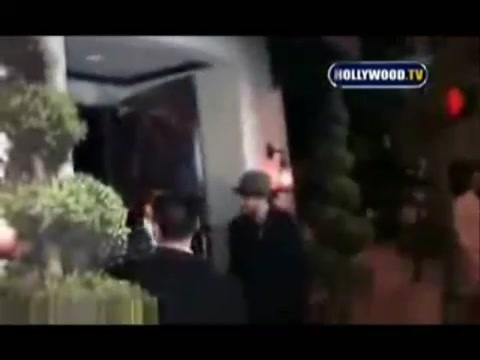 Avril Lavigne - Paparazzi (Various Footage Part 1) 1250 - 27 - years - of - Avril - oo3