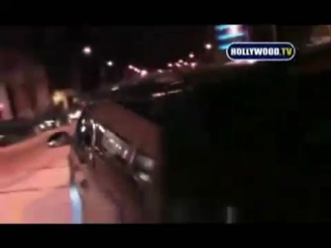 Avril Lavigne - Paparazzi (Various Footage Part 1) 1716