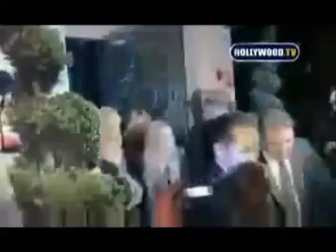 Avril Lavigne - Paparazzi (Various Footage Part 1) 1269