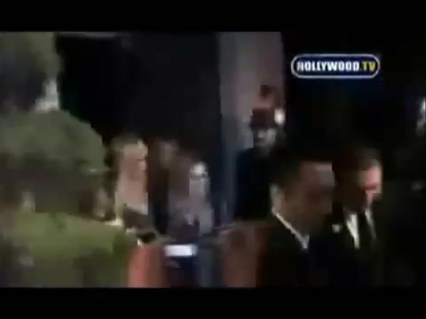 Avril Lavigne - Paparazzi (Various Footage Part 1) 1271