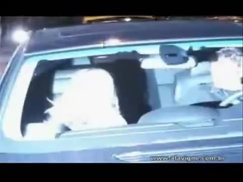 Avril Lavigne - Paparazzi (Various Footage Part 1) 2272