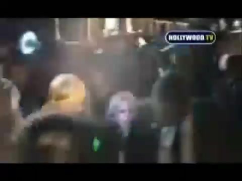 Avril Lavigne - Paparazzi (Various Footage Part 1) 1323