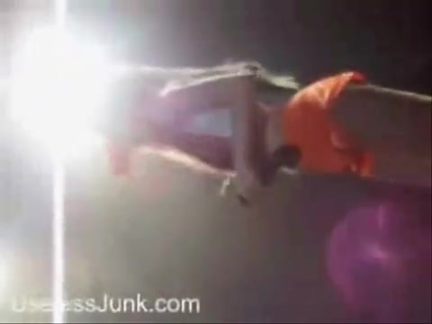 Avril Lavigne - Paparazzi (Various Footage Part 1) 2753