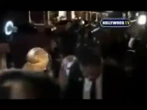 Avril Lavigne - Paparazzi (Various Footage Part 1) 1325