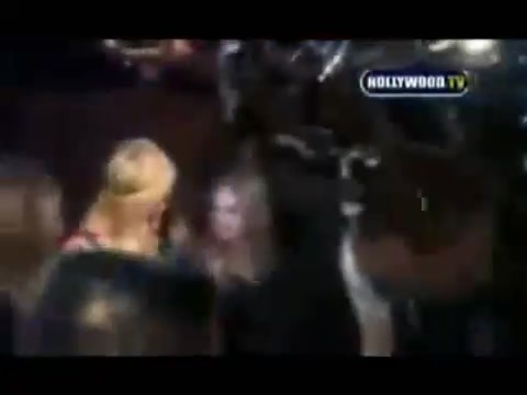 Avril Lavigne - Paparazzi (Various Footage Part 1) 1338