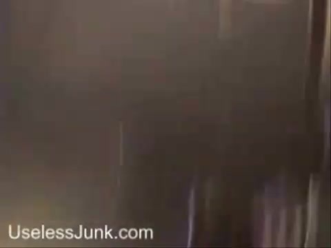 Avril Lavigne - Paparazzi (Various Footage Part 1) 2807