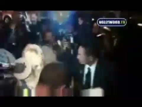 Avril Lavigne - Paparazzi (Various Footage Part 1) 1422