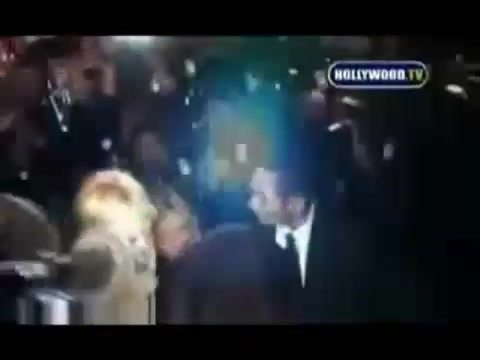 Avril Lavigne - Paparazzi (Various Footage Part 1) 1426 - 27 - years - of - Avril - oo3