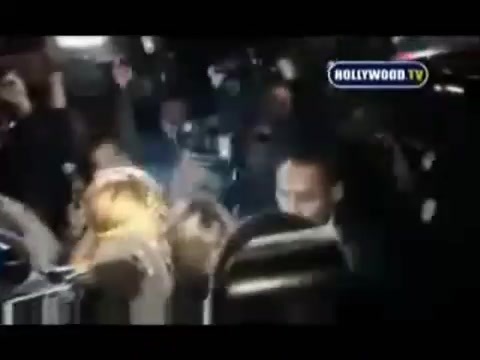 Avril Lavigne - Paparazzi (Various Footage Part 1) 1432 - 27 - years - of - Avril - oo3