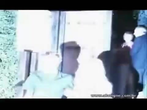 Avril Lavigne - Paparazzi (Various Footage Part 1) 1920 - 27 - years - of - Avril - oo4