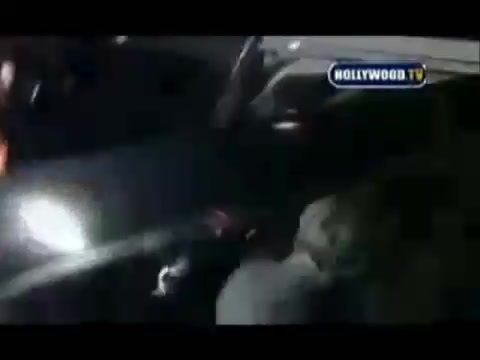 Avril Lavigne - Paparazzi (Various Footage Part 1) 1478 - 27 - years - of - Avril - oo3