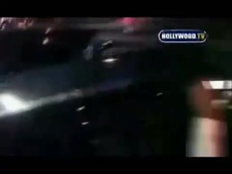 Avril Lavigne - Paparazzi (Various Footage Part 1) 1480 - 27 - years - of - Avril - oo3