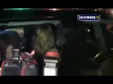 Avril Lavigne - Paparazzi (Various Footage Part 1) 1494