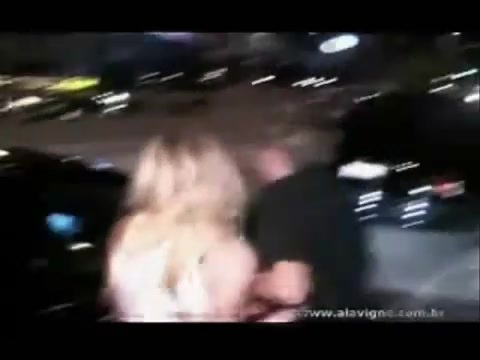 Avril Lavigne - Paparazzi (Various Footage Part 1) 1977