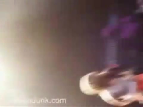 Avril Lavigne - Paparazzi (Various Footage Part 1) 3073 - 27 - years - of - Avril - oo7