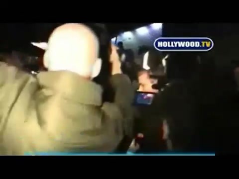 Avril Lavigne - Paparazzi (Various Footage Part 1) 4024