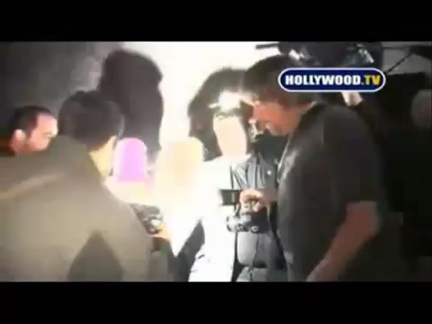 Avril Lavigne - Paparazzi (Various Footage Part 1) 4059 - 27 - years - of - Avril - oo9