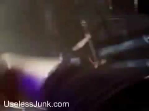 Avril Lavigne - Paparazzi (Various Footage Part 1) 3138