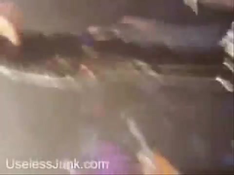 Avril Lavigne - Paparazzi (Various Footage Part 1) 3602