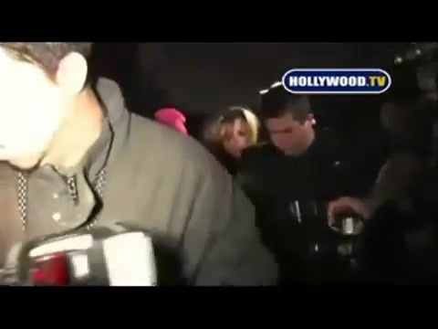 Avril Lavigne - Paparazzi (Various Footage Part 1) 4075 - 27 - years - of - Avril - oo9