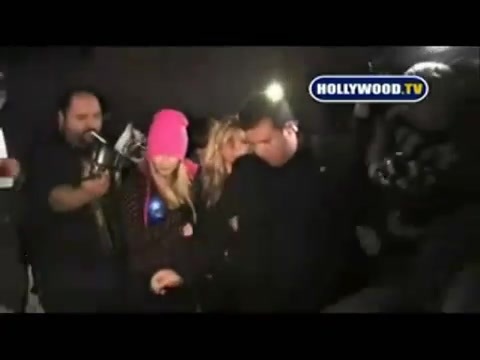 Avril Lavigne - Paparazzi (Various Footage Part 1) 4084 - 27 - years - of - Avril - oo9