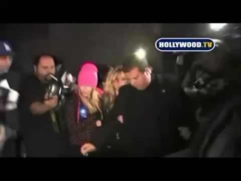 Avril Lavigne - Paparazzi (Various Footage Part 1) 4085 - 27 - years - of - Avril - oo9