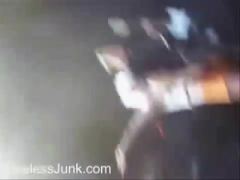 Avril Lavigne - Paparazzi (Various Footage Part 1) 3249