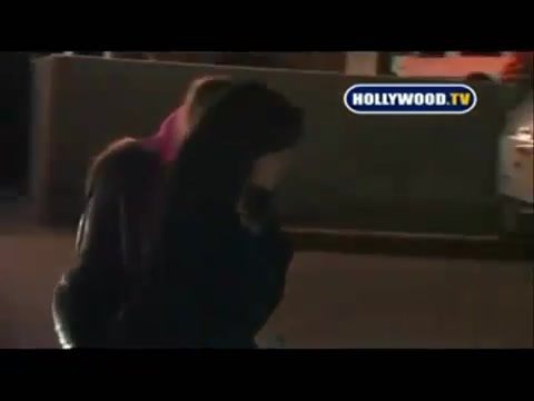Avril Lavigne - Paparazzi (Various Footage Part 1) 3745 - 27 - years - of - Avril - oo8