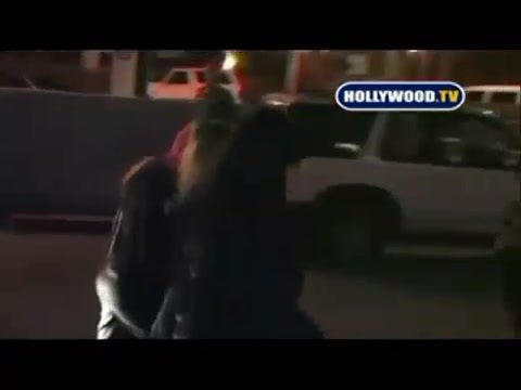 Avril Lavigne - Paparazzi (Various Footage Part 1) 3751 - 27 - years - of - Avril - oo8