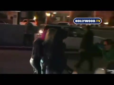 Avril Lavigne - Paparazzi (Various Footage Part 1) 3754 - 27 - years - of - Avril - oo8