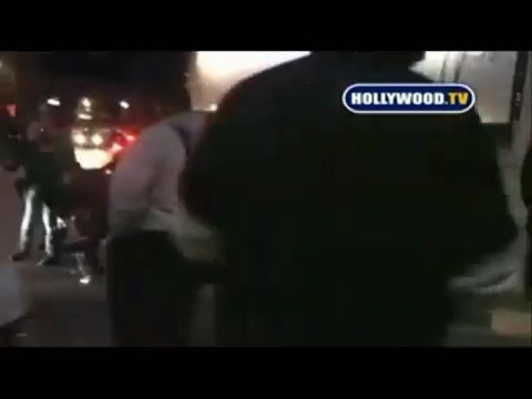 Avril Lavigne - Paparazzi (Various Footage Part 1) 3775