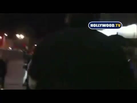 Avril Lavigne - Paparazzi (Various Footage Part 1) 3777