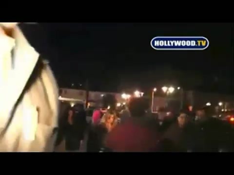 Avril Lavigne - Paparazzi (Various Footage Part 1) 3790