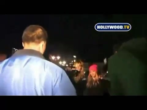 Avril Lavigne - Paparazzi (Various Footage Part 1) 3814