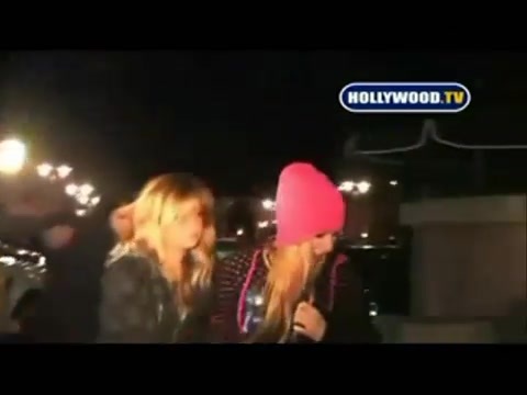 Avril Lavigne - Paparazzi (Various Footage Part 1) 3831 - 27 - years - of - Avril - oo8