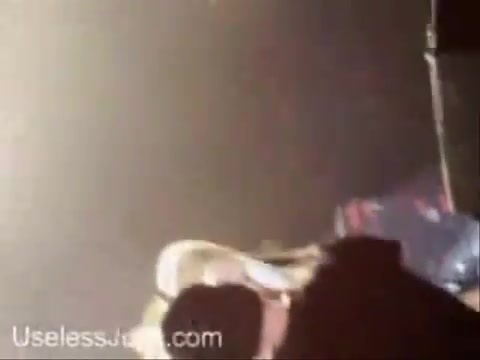 Avril Lavigne - Paparazzi (Various Footage Part 1) 3376 - 27 - years - of - Avril - oo7